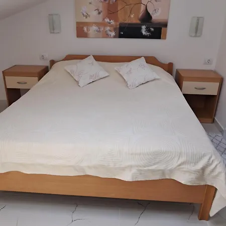 Studio Apartman Nega 2 Rovinj Exterior photo